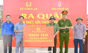 Bộ Công an chung tay khắc phục hậu quả bão số 5 tại Nghệ An