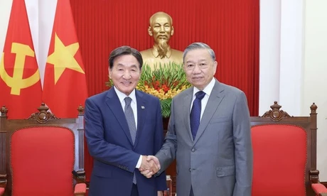 Tổng Bí thư Tô Lâm tiếp Đặc phái viên của Tổng thống Hàn Quốc