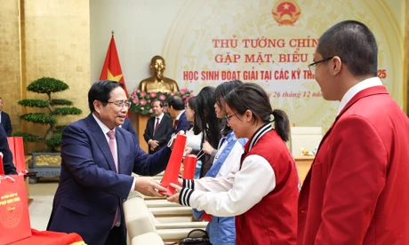 Thủ tướng: Khẩn trương xây dựng Đề án phát hiện và bồi dưỡng nhân tài trẻ Việt Nam