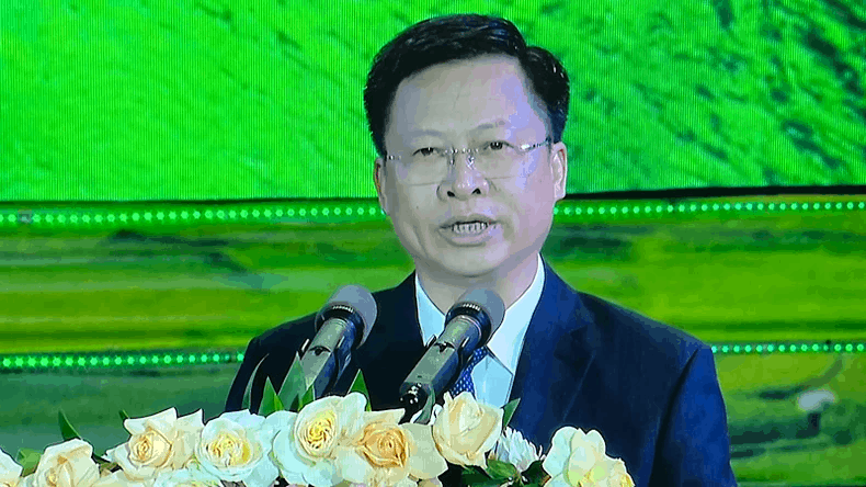 Phó Chủ tịch UBND tỉnh Bắc Kạn Phạm Duy Hưng phát biểu khai mạc chương trình.