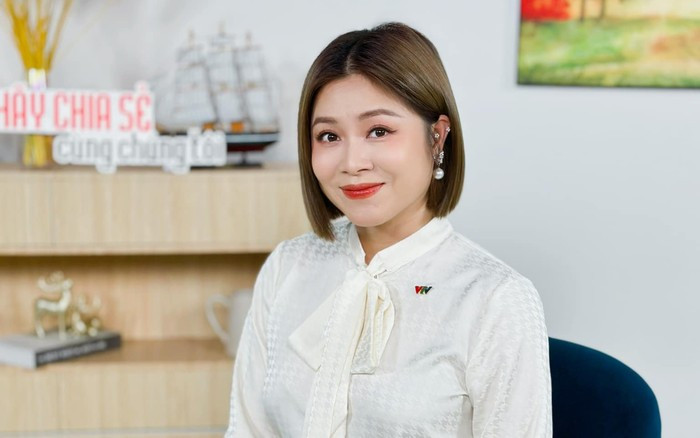 Cục Phát thanh, truyền hình và thông tin điện tử đã ban hành quyết định xử phạt vi phạm hành chính đối với bà Nguyễn Hoàng Linh (MC Hoàng Linh). saostar-9mplys0994c0pgph.jpg