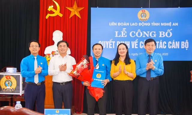 Ông Cao Nguyên Hùng làm Phó Chủ tịch LĐLĐ tỉnh Nghệ An