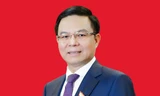 Chân dung Quyền Bộ trưởng Bộ Công Thương Lê Mạnh Hùng