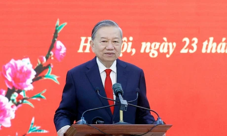 Tổng Bí thư: Bắt tay ngay vào công việc, nhanh chóng trở lại nhịp độ công tác bình thường