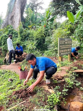 Hành trình xanh của bạn trẻ Đắk Lắk