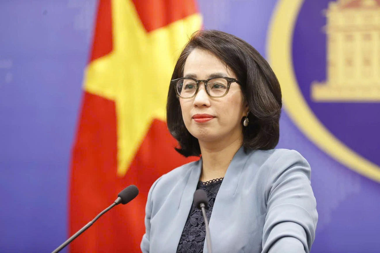 nguoi-phat-ngon-pham-thu-hang.jpg nguoi-phat-ngon-pham-thu-hang.jpg