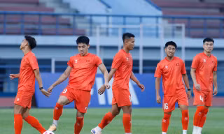 Nguyễn Đình Bắc, Xuân Son tràn đầy năng lượng trên sân tập đội tuyển Việt Nam 