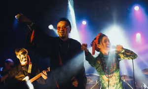 Hát rock về quan niệm luân hồi trong Phật giáo