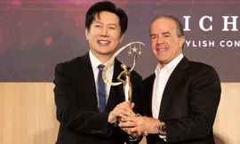 Ông Nawat nói về bê bối ở Hoa hậu Hoàn vũ 