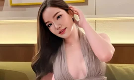 Tình cảnh hoa hậu vừa bị tước vương miện 