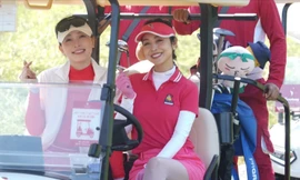 Jennifer Phạm, vợ chồng Á hậu Phương Nga thi đấu ở Tiền Phong Golf Championship 2025