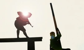 Xem bộ đội trinh sát cơ giới tập luyện