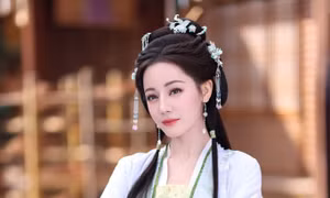 Bạch Nhật Đề Đăng đối mặt thất bại, Địch Lệ Nhiệt Ba thua đau trước Dương Tử