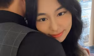 Tình hình sức khỏe của Trang “bé ba” phim Bóng Ma Hạnh Phúc hiện giờ ra sao?