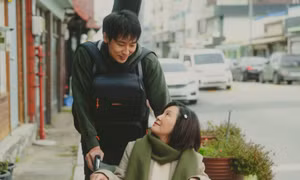 Xem "Mang Mẹ Đi Bỏ" nhưng lại nhận về vô số khoảnh khắc chạm đến trái tim 