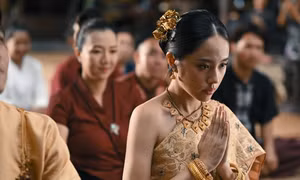 Phim kinh dị phủ sóng rạp dịp nghỉ lễ: Cô Dâu Ma đối đầu Làm Giàu Với Ma 2