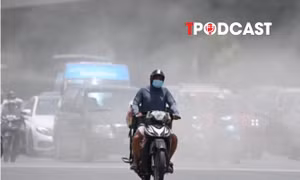 NÓNG 10/1: Người đi xe máy cần lưu ý gì khi tiêu chuẩn khí thải mới được ban hành?