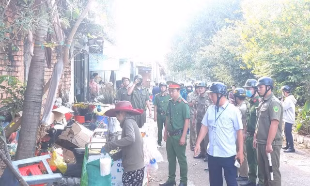 Dẹp lấn chiếm vỉa hè: TPHCM không làm kiểu chiến dịch ngắn hạn