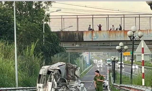 Bệnh viện Chợ Rẫy lên tiếng về vụ xe cứu thương gặp tai nạn thảm khốc trên cao tốc