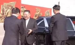 Trung Quốc đăng ảnh chuyến thăm chớp nhoáng của Chủ tịch Triều Tiên Kim Jong-un