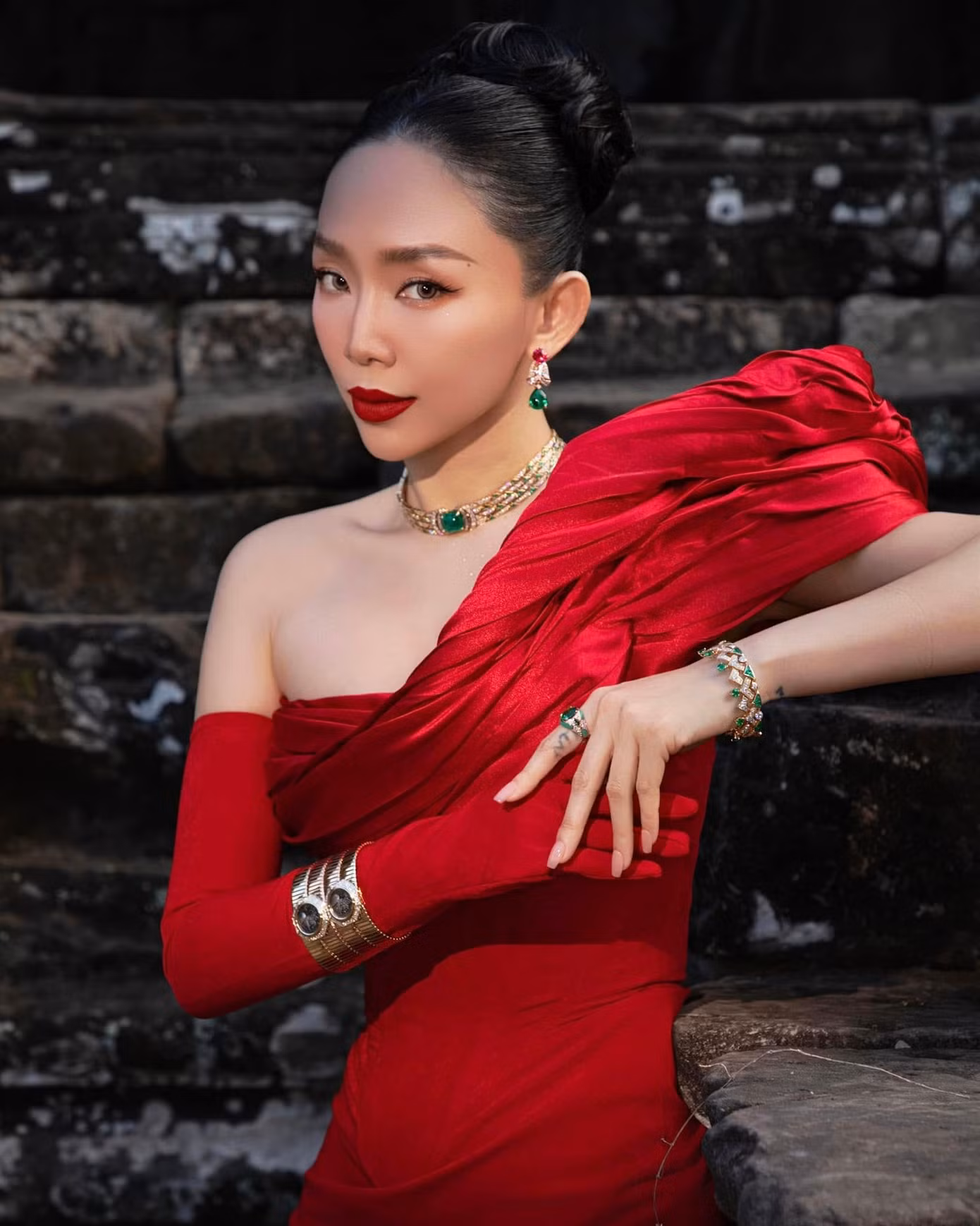 toc-tien-2.jpg