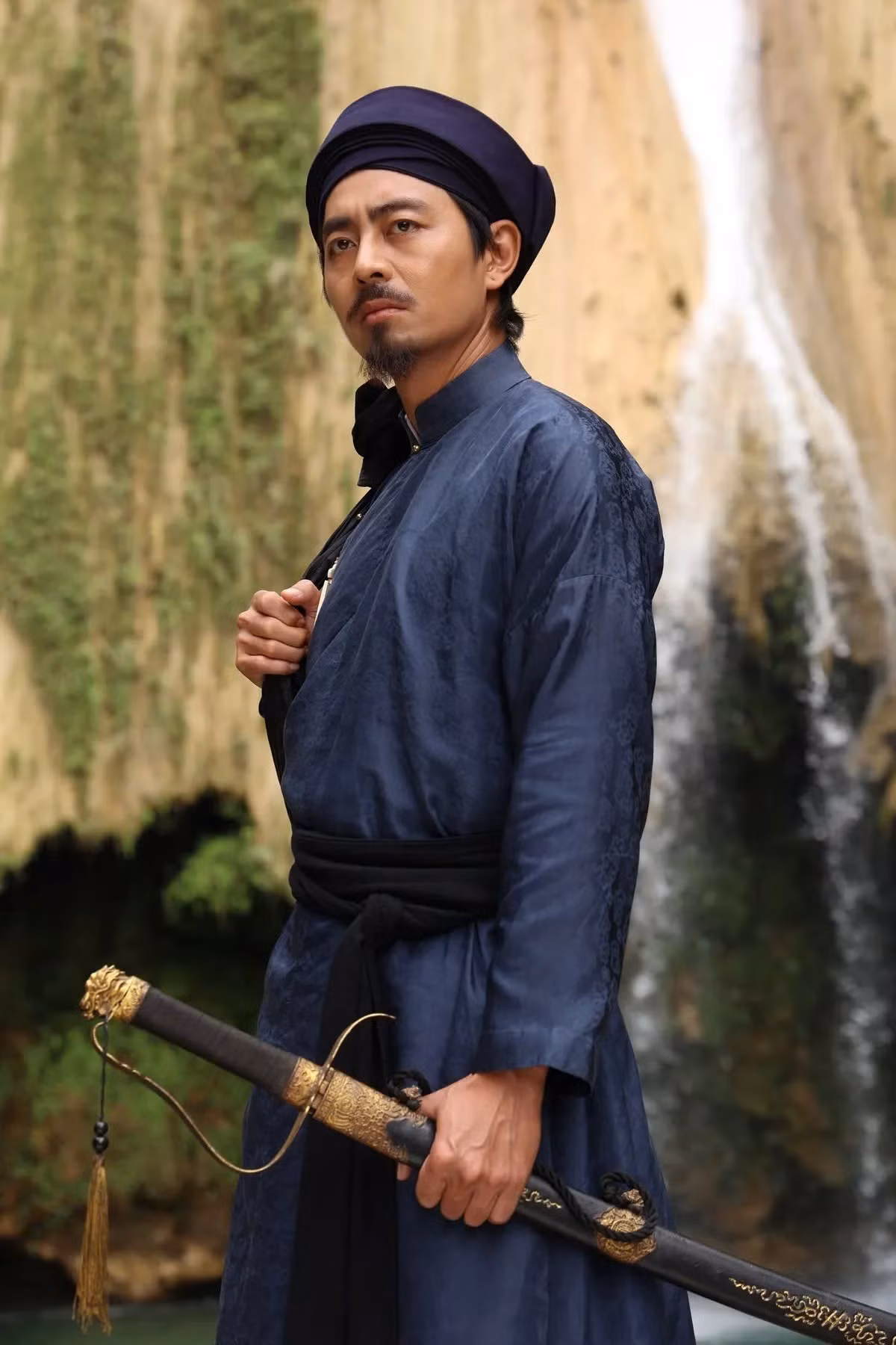 tham-tu-kien-1.jpg