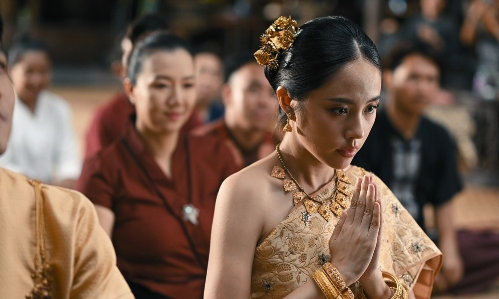 Phim mang phong cách đặc trưng của "phim ma Thái". co-dau-ma-5.jpg