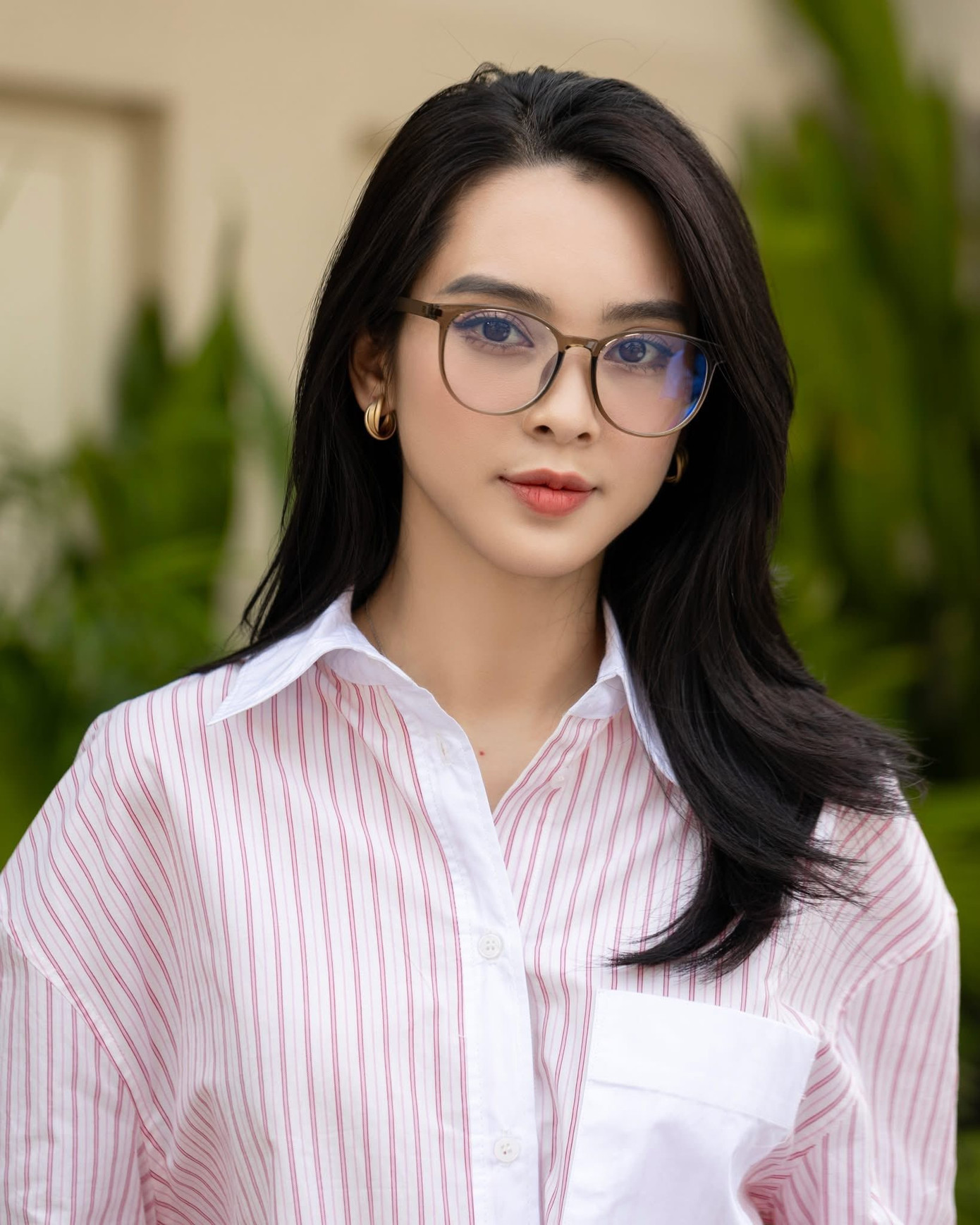 Quỳnh Lương tiết lộ bị suy sụp tinh thần suốt 2 tháng qua. quynh-luong-7.jpg
