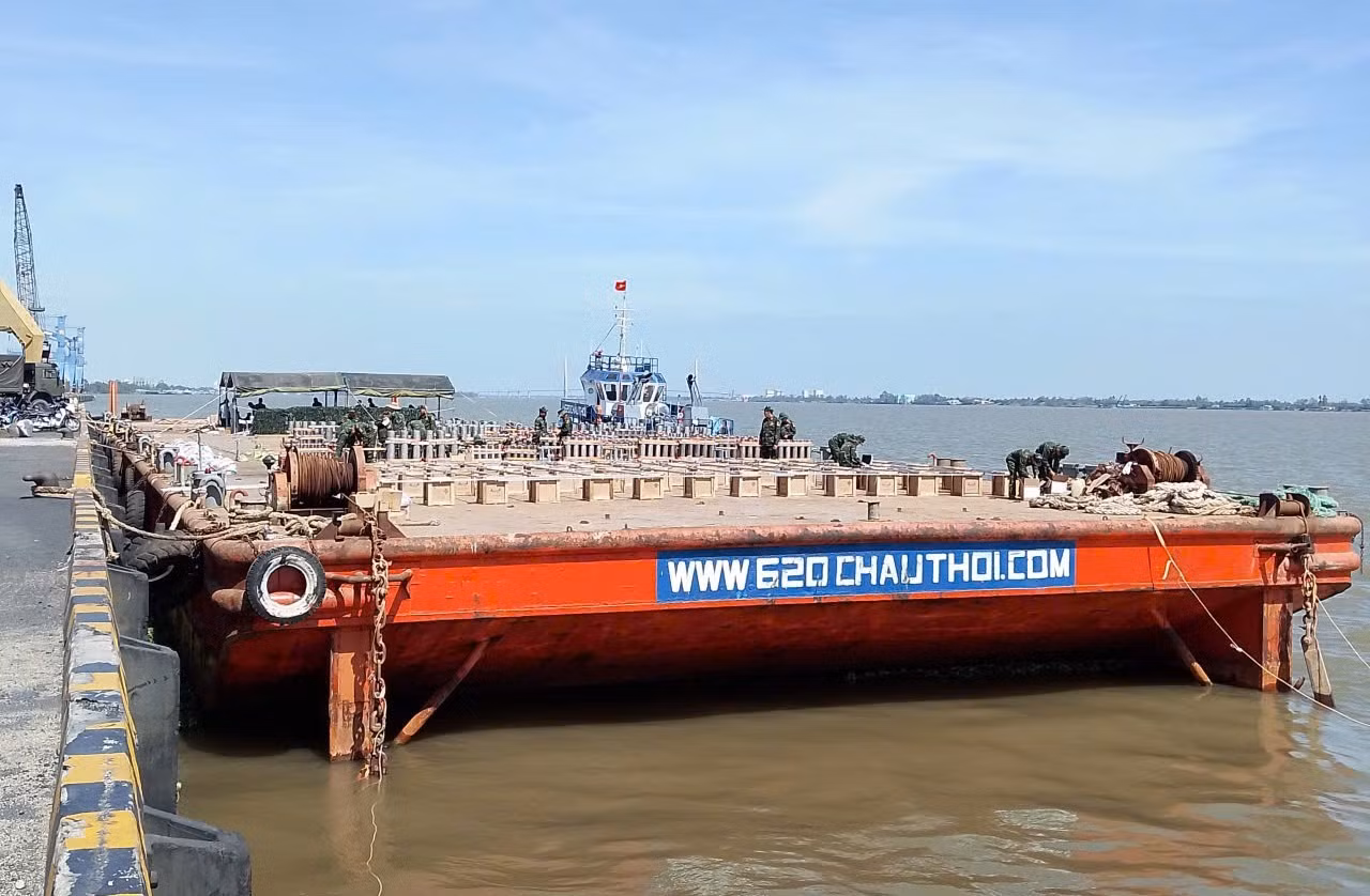 phao2.jpg