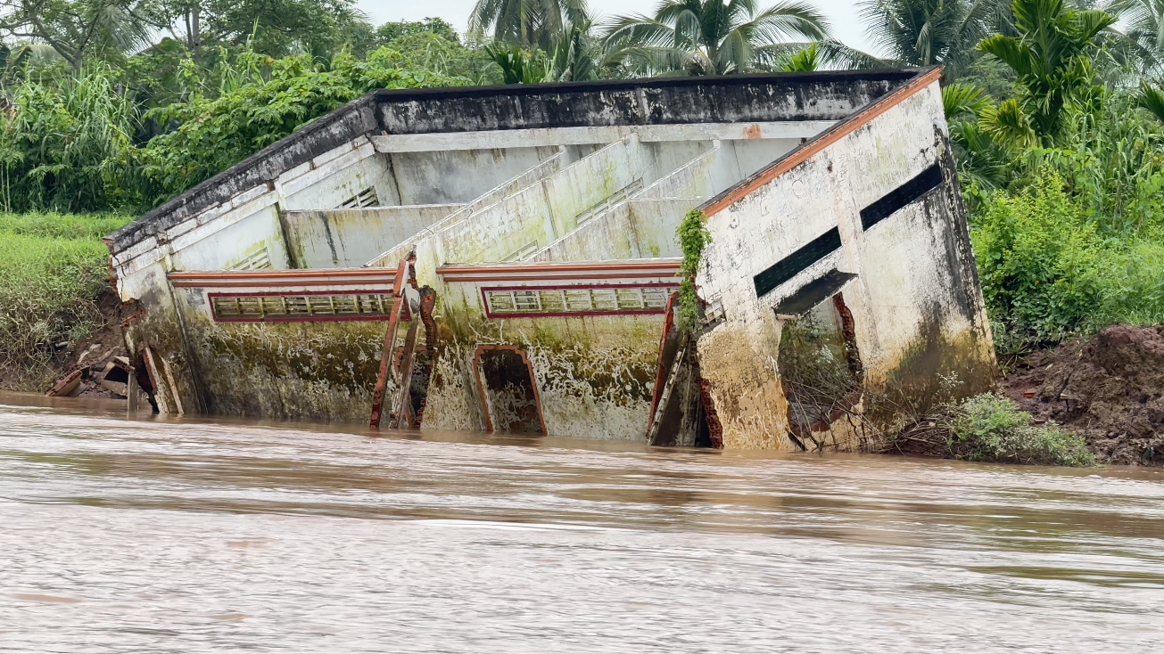 Đài Khí tượng thủy văn tỉnh Vĩnh Long cho biết, đợt triều cường Rằm tháng 9 Âm lịch này khả năng gây ngập các vùng trũng thấp trên địa bàn tỉnh, nguy cơ gây ngập khu dân cư, đường giao thông, ruộng vườn của người dân.