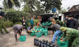 Quảng Ninh bắt giữ vụ vận chuyển khí cười quy mô lớn