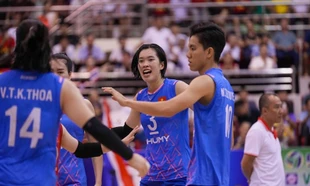 Đội tuyển bóng chuyền nữ Việt Nam. 