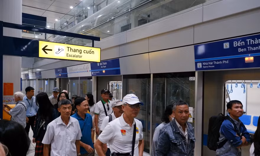 Metro số 1 TPHCM hoạt động trở lại sau sự cố mất điện