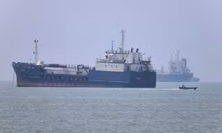 Liên Hợp Quốc giải cứu 11.000 thuyền viên mắc kẹt ở eo biển Hormuz