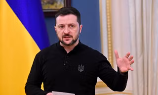 Đàm phán hòa bình đình trệ, Tổng thống Ukraine Zelensky ngày càng công khai tỏ thái độ với Mỹ