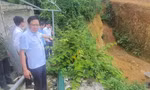 Hà Nội chỉ đạo xử lý khẩn vụ sạt lở đất, nhiều nhà lún nghiêng tại xã Suối Hai