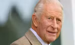 Vua Charles cảnh báo Harry