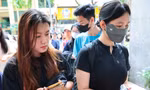 Hàng nghìn khán giả xếp hàng nhận vé concert Thanh xuân