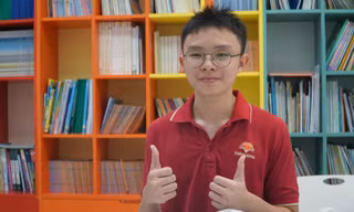 Thủ khoa lớp 10 TPHCM: 'Không đi học thêm, học xong trước 10 giờ đêm' 