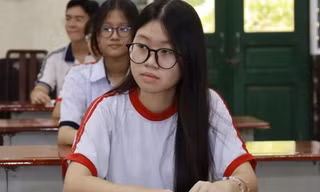 Hơn 151.000 thí sinh TPHCM đang làm bài thi môn thi Tiếng Anh
