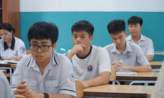 Thi lớp 10 TPHCM: Đề Toán dễ nhưng sẽ ít điểm 10