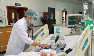 Bệnh nhân tái sốc sốt xuất huyết đến 4 lần đã được bác sĩ cứu sống 