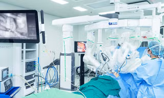 ‘Siêu robot’ thực hiện thành công gần 200 ca mổ đa chuyên khoa