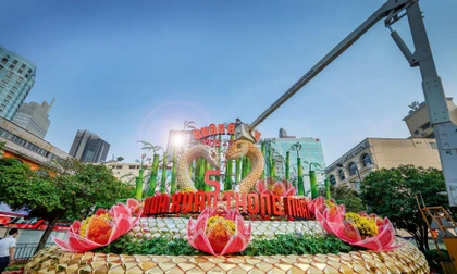 Tạm đóng cửa Đường hoa Nguyễn Huệ Tết Ất Tỵ 