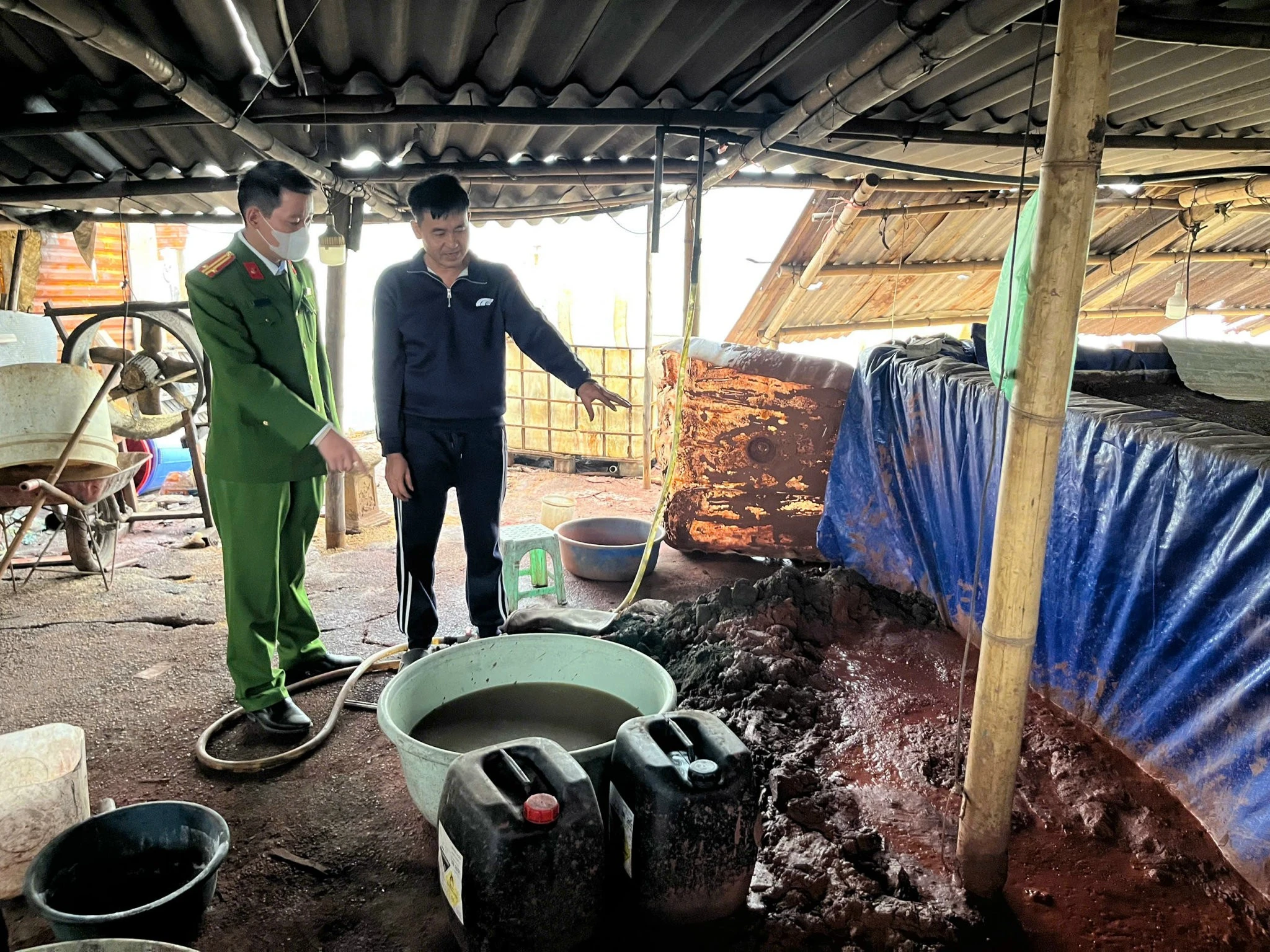 Hà Nội triệt phá hàng loạt vụ vi phạm, đảm bảo an ninh trật tự dịp Tết Bính Ngọ 2026