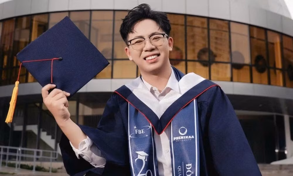 Chọn trải nghiệm thay vì đứng yên, nam sinh Phenikaa cán đích thủ khoa 