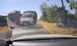 Video: Tài xế xe tải vượt ẩu bất chấp nguy hiểm bị công an mời làm việc