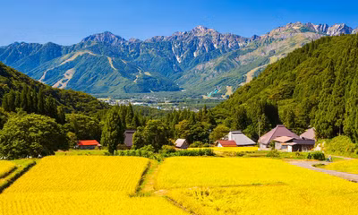 Mọi người đều được chào đón ở làng Hakuba