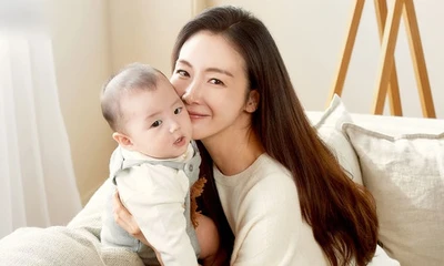 Người đẹp 'Bản tình ca mùa đông' Choi Ji Woo quá đẹp sau 5 tháng sinh con