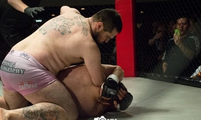 Dị nhân MMA 'cụt tay' hạ đo ván đối thủ sau 11 giây